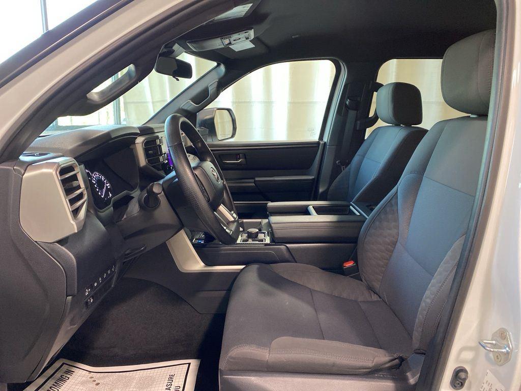 Used 2025 Ice Toyota SR5 image 8