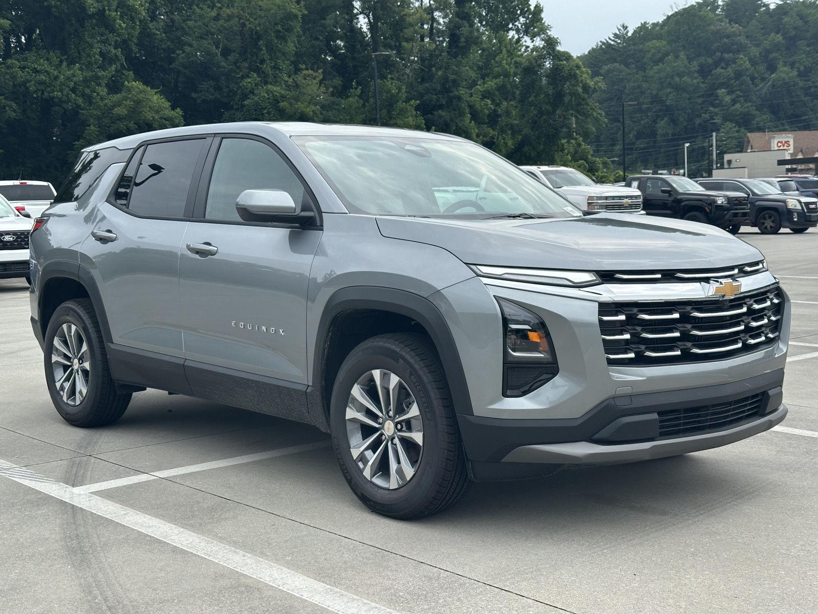 2027 Chevrolet Equinox LT - Photo 1