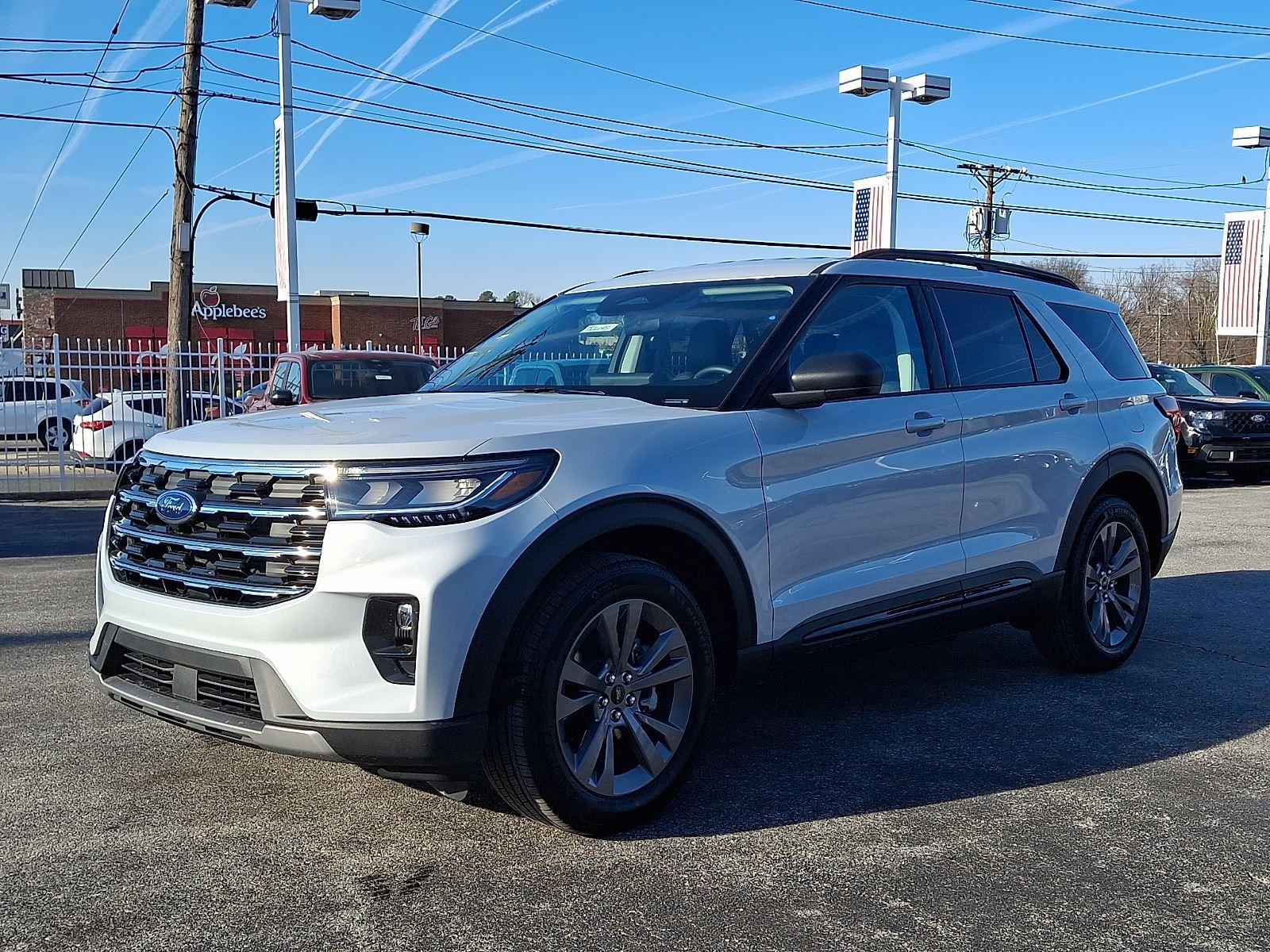 View vehicle photo 2