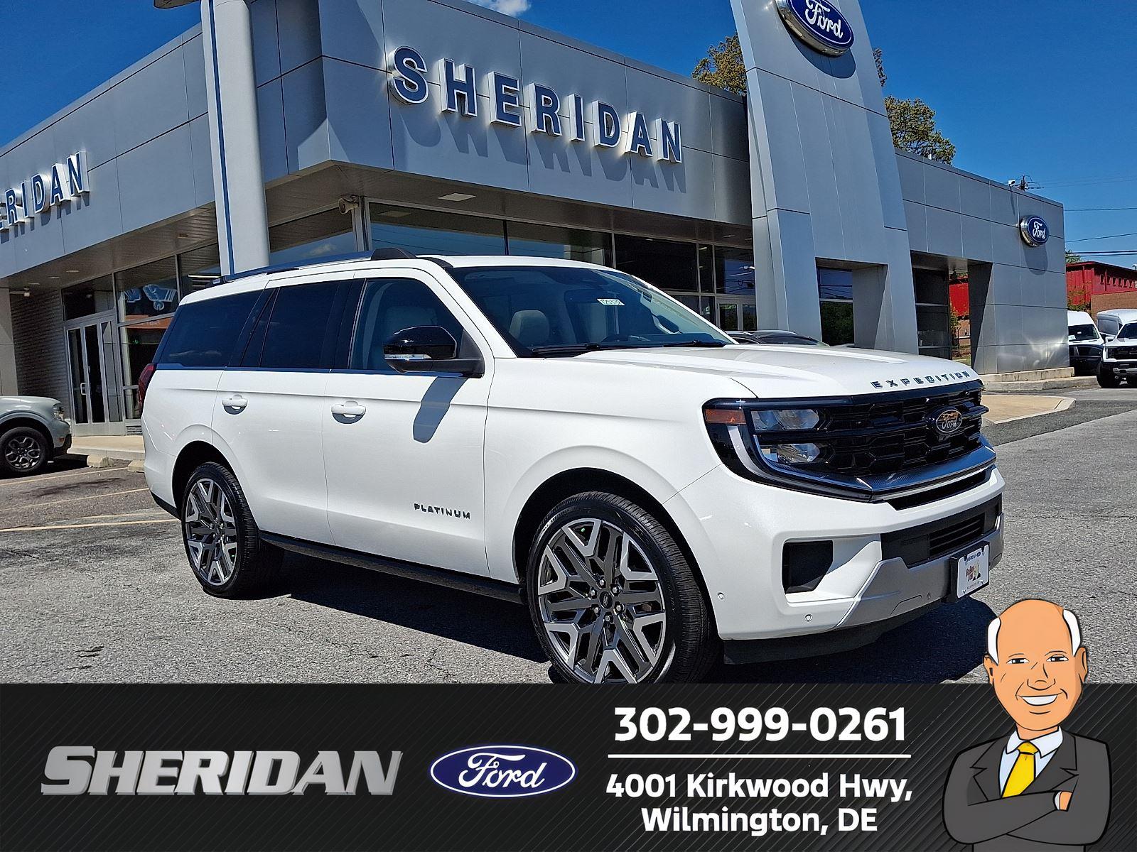 Star White Metallic Tri-Coat 2025 Ford Expedition Platinum 4WD SUV / Crossover Four-Wheel Drive Automatic