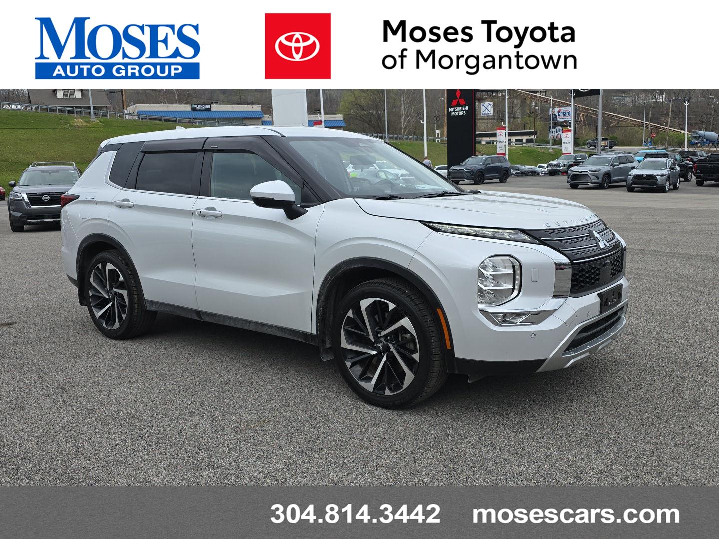 White Diamond 2022 Mitsubishi Outlander SE S-AWC SUV / Crossover All-Wheel Drive Continuously Variable Transmission