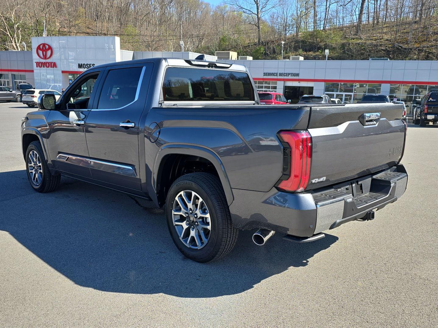 View vehicle photo 6