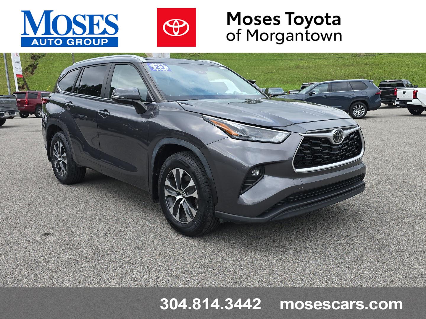 Magnetic Gray Metallic 2023 Toyota Highlander SUV / Crossover All-Wheel Drive Automatic