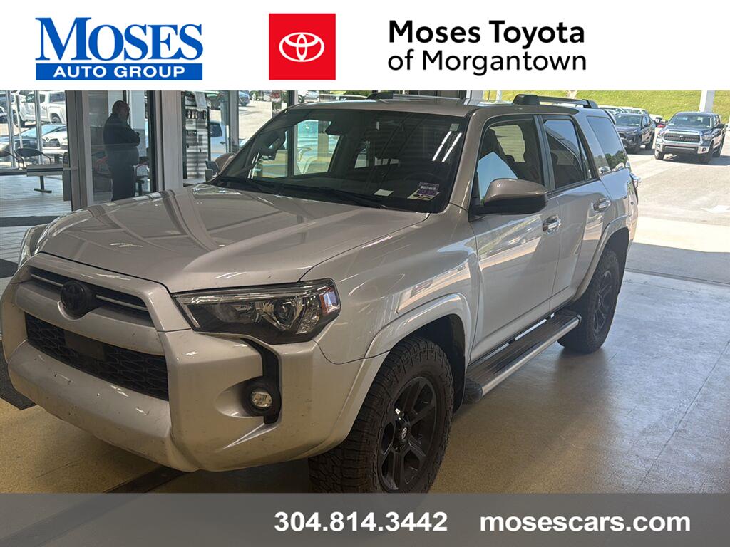 Classic Silver Metallic 2022 Toyota 4Runner SUV / Crossover Four-Wheel Drive Automatic