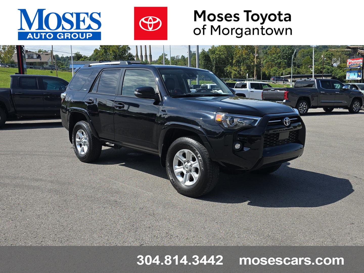 Midnight Black Metallic 2021 Toyota 4Runner SUV / Crossover Four-Wheel Drive Automatic
