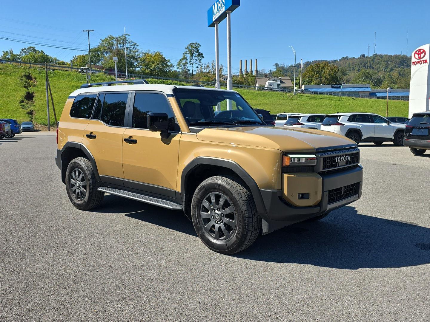 Trail Dust w/Grayscape Roof 2026 Toyota Land Cruiser SUV / Crossover Four-Wheel Drive Automatic