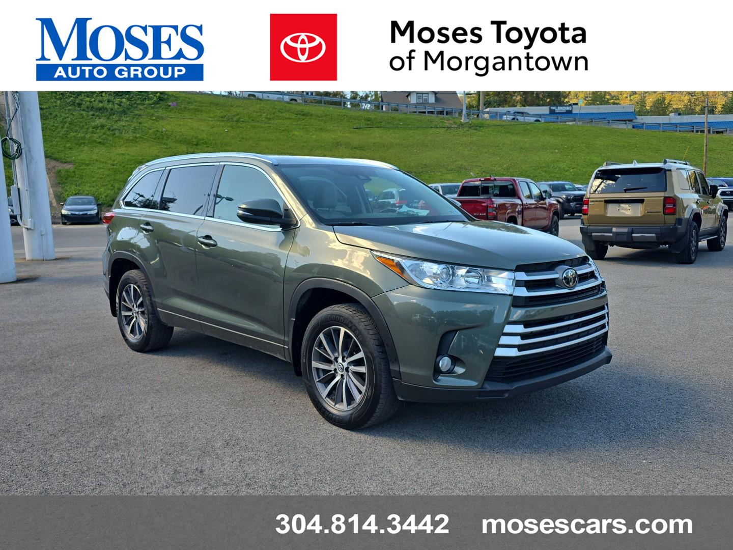 Alumina Jade Metallic 2017 Toyota Highlander SUV / Crossover All-Wheel Drive Automatic