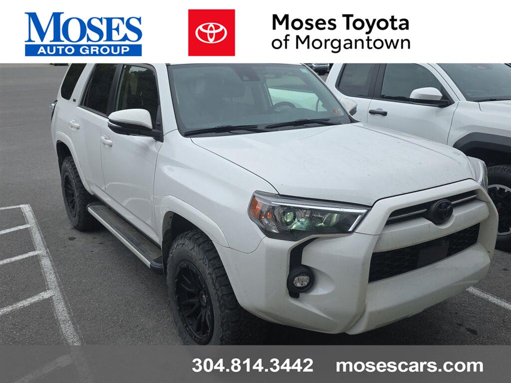 Super White 2022 Toyota 4Runner SUV / Crossover Four-Wheel Drive Automatic
