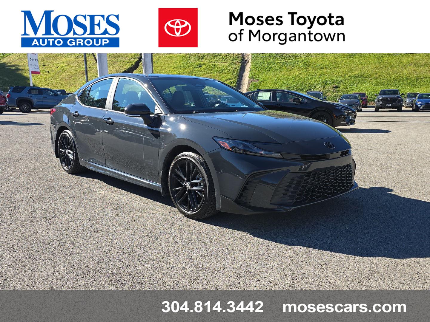 2026 Toyota Camry SE FWD