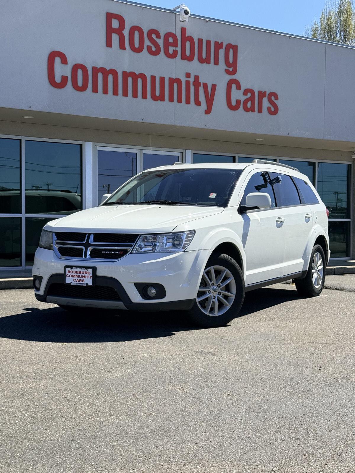 Vice White 2018 Dodge Journey SXT FWD SUV / Crossover Front-Wheel Drive 6-Speed Automatic
