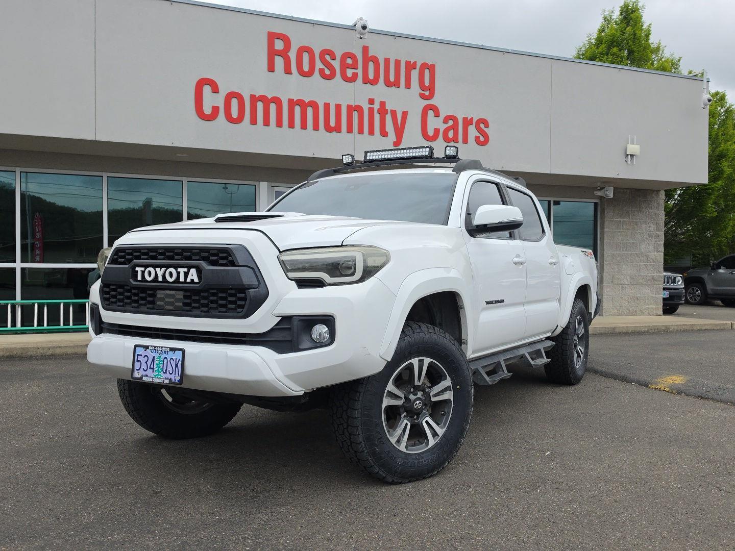 Super White 2019 Toyota Tacoma TRD Sport Double Cab 4WD Pickup Truck Four-Wheel Drive Automatic