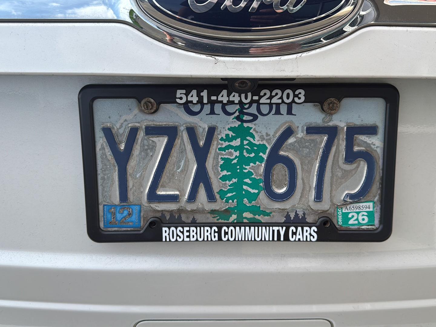 View vehicle photo 4