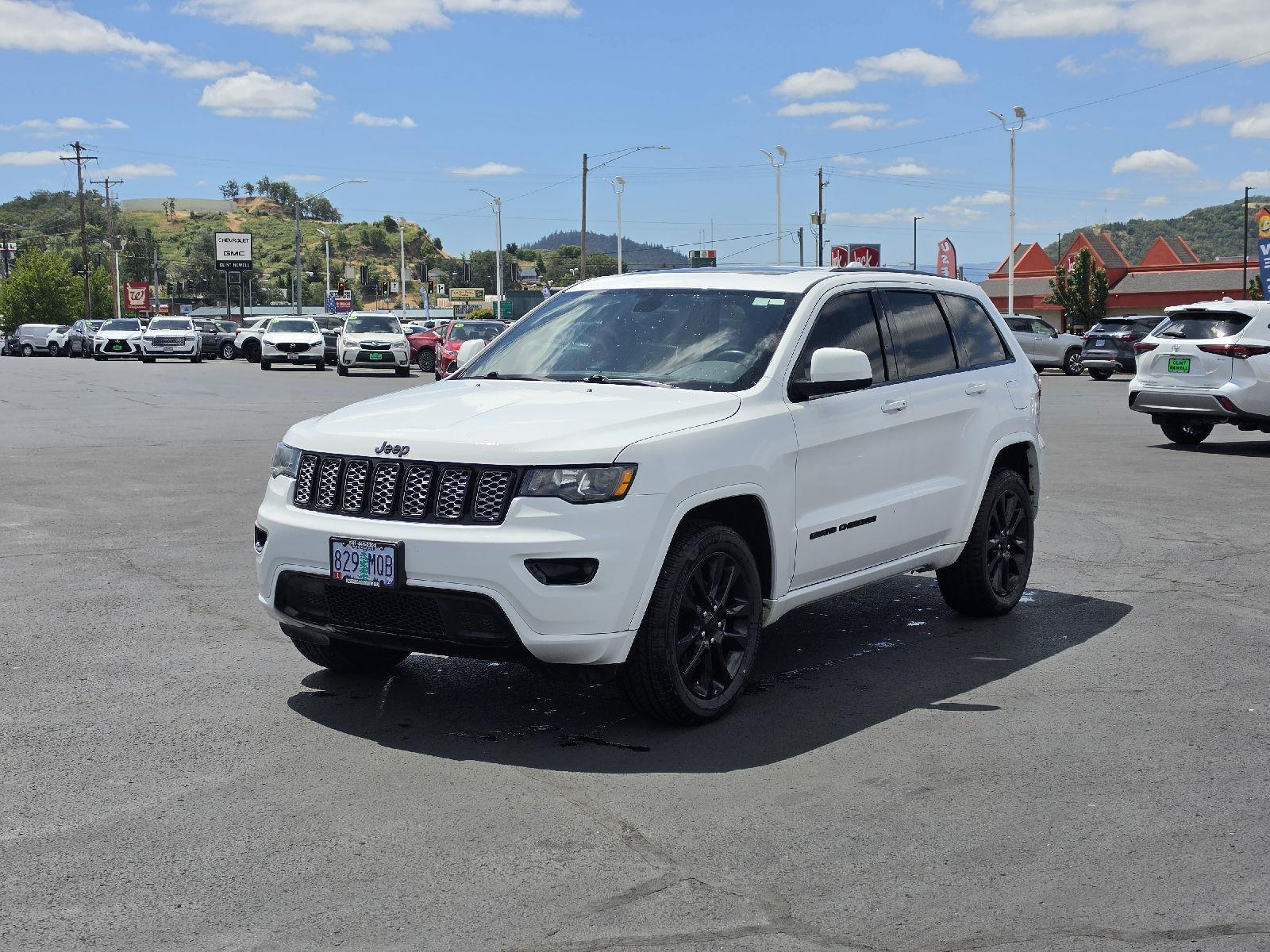 2018 Jeep Grand Cherokee Altitude 4WD