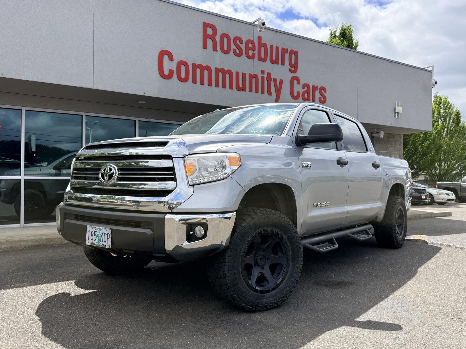 2017 Toyota Tundra SR5 CrewMax 5.7L 4WD