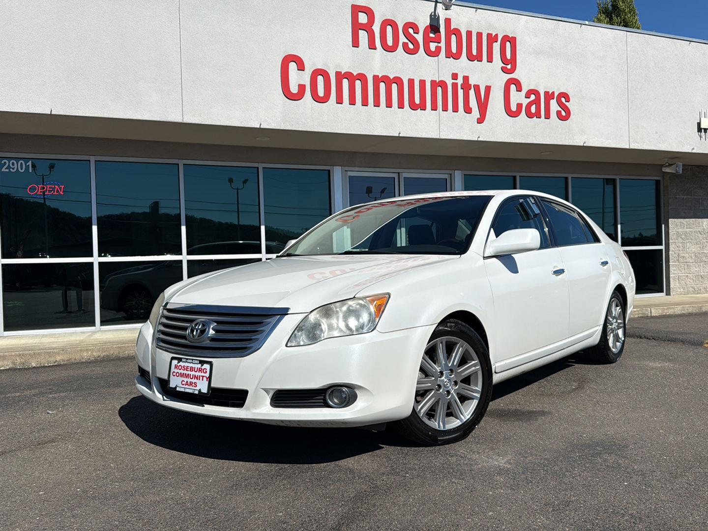 White (Blizzard Pearl) 2010 Toyota Avalon Sedan Front-Wheel Drive Automatic