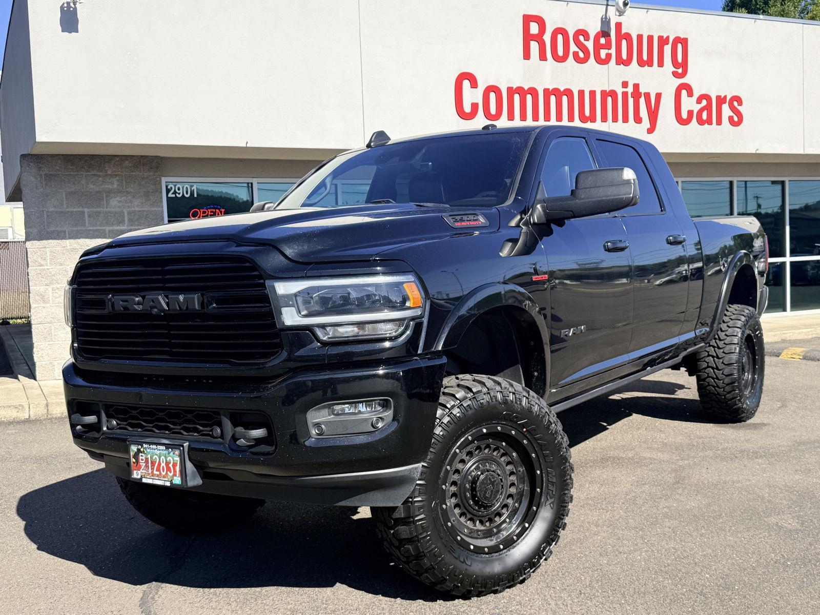 Diamond Black Crystal Pearlcoat 2019 RAM 2500 Pickup Truck Four-Wheel Drive 6-Speed Automatic