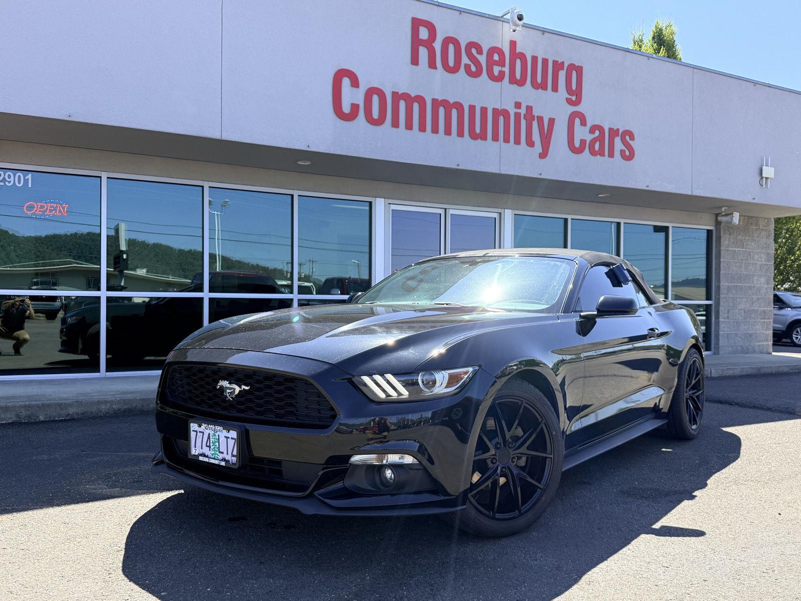 2015 Ford Mustang V6 Convertible RWD