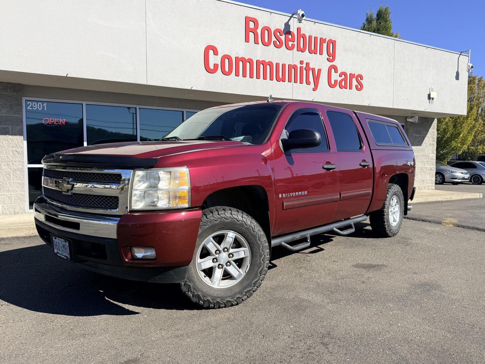 Red (Deep Ruby Metallic) 2009 Chevrolet Silverado 1500 Pickup Truck Four-Wheel Drive 6-Speed Automatic