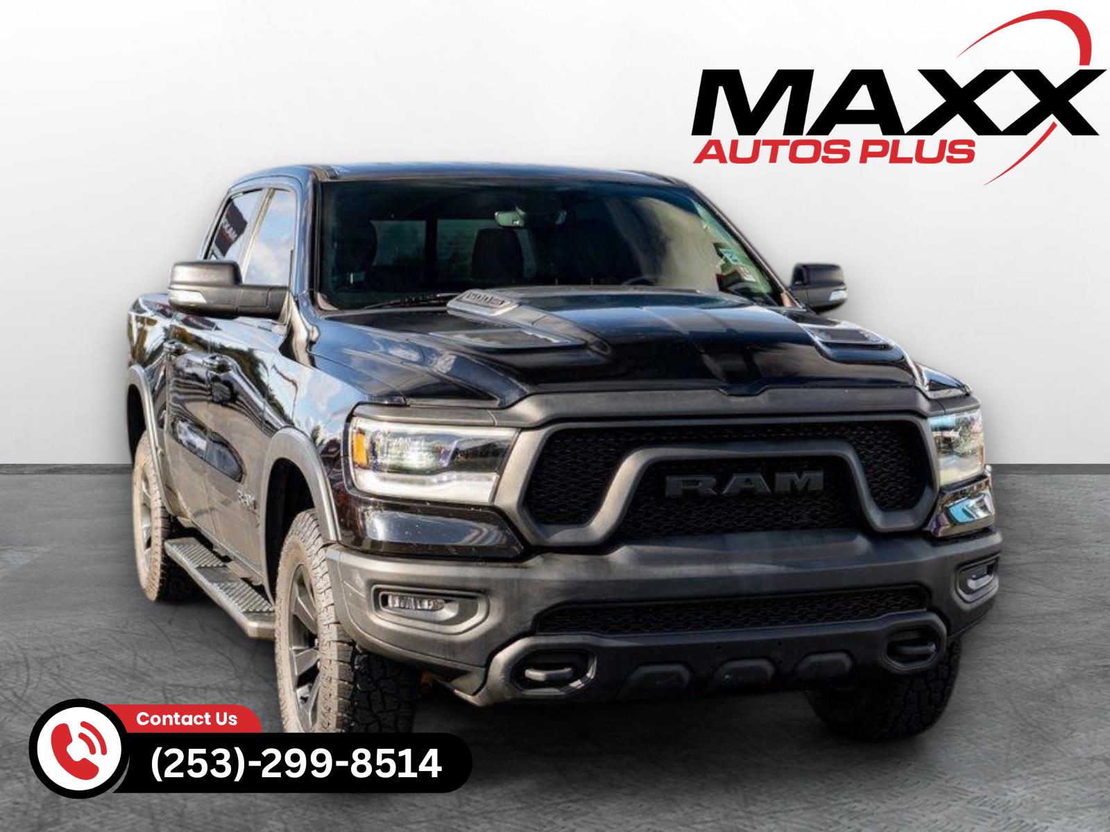Diamond Black Crystal Pearlcoat 2020 RAM 1500 Pickup Truck Four-Wheel Drive 8-Speed Automatic