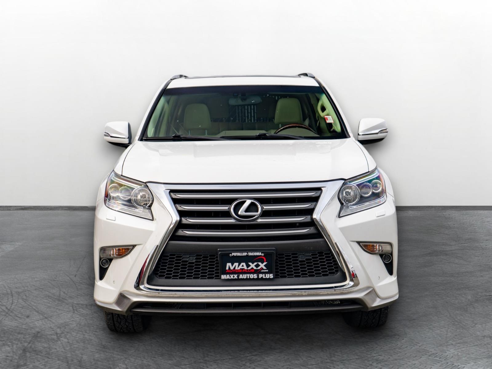 View vehicle photo 2