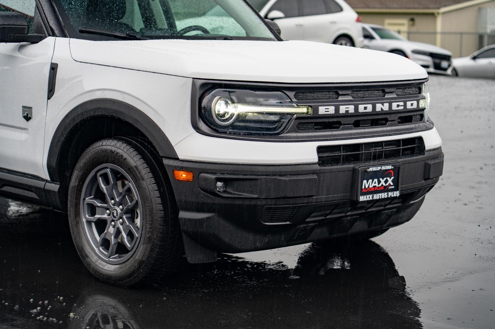 View vehicle photo 7