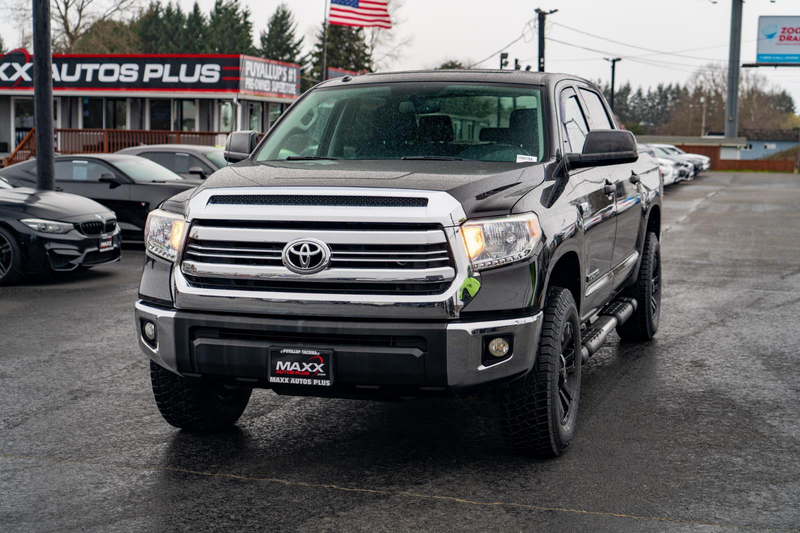 View vehicle photo 4