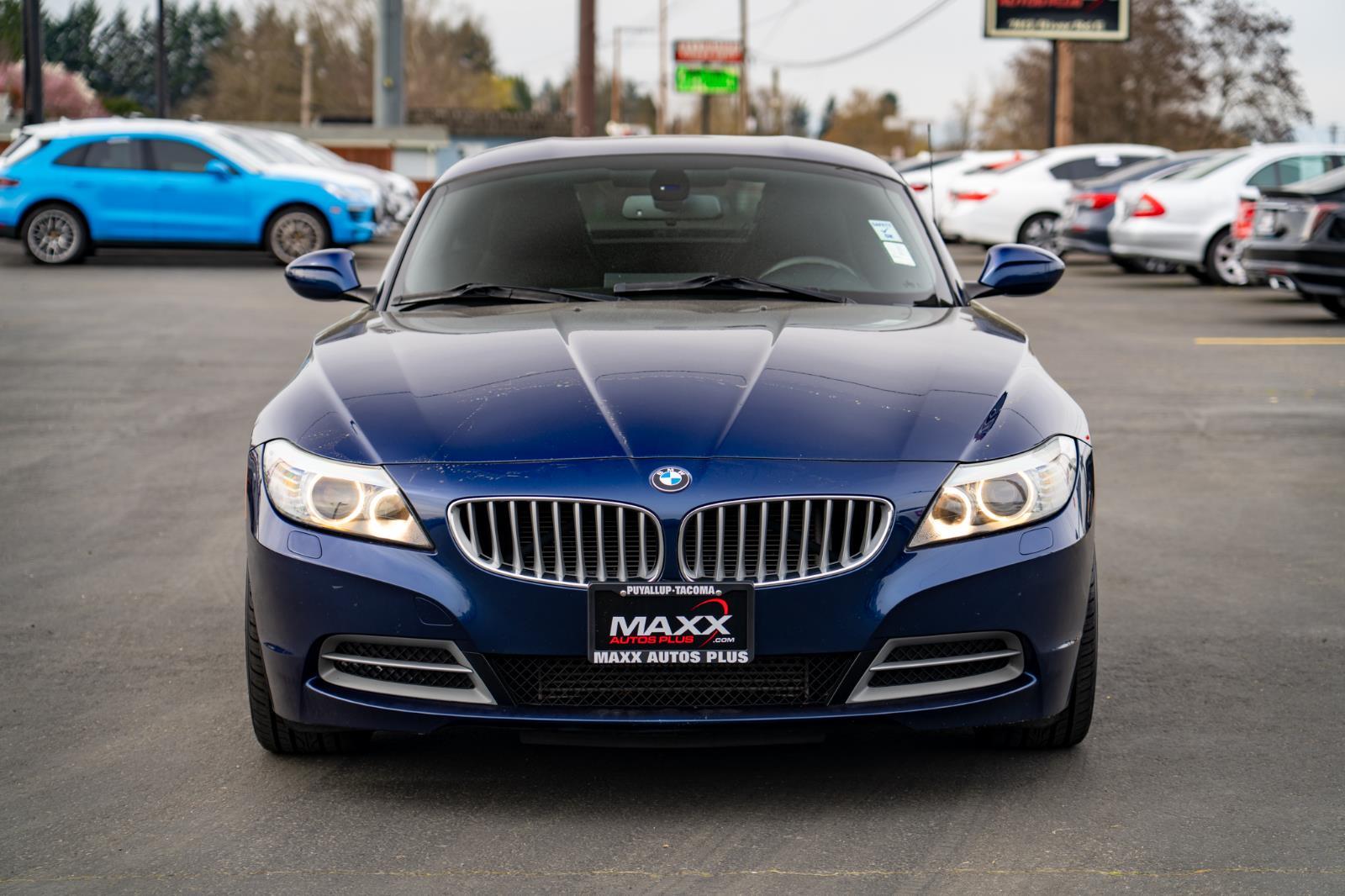 View vehicle photo 3