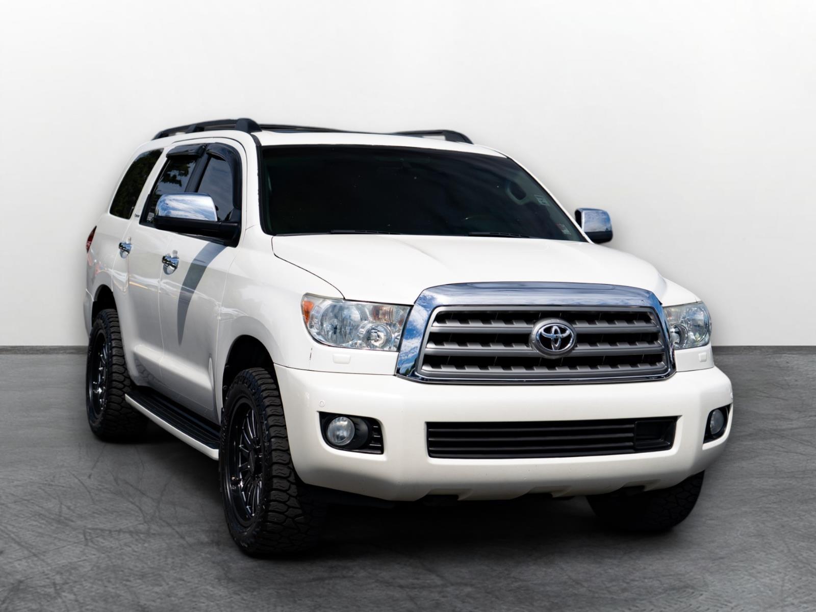 Blizzard Peral White 2014 Toyota Sequoia SUV / Crossover Four-Wheel Drive 6-Speed Automatic