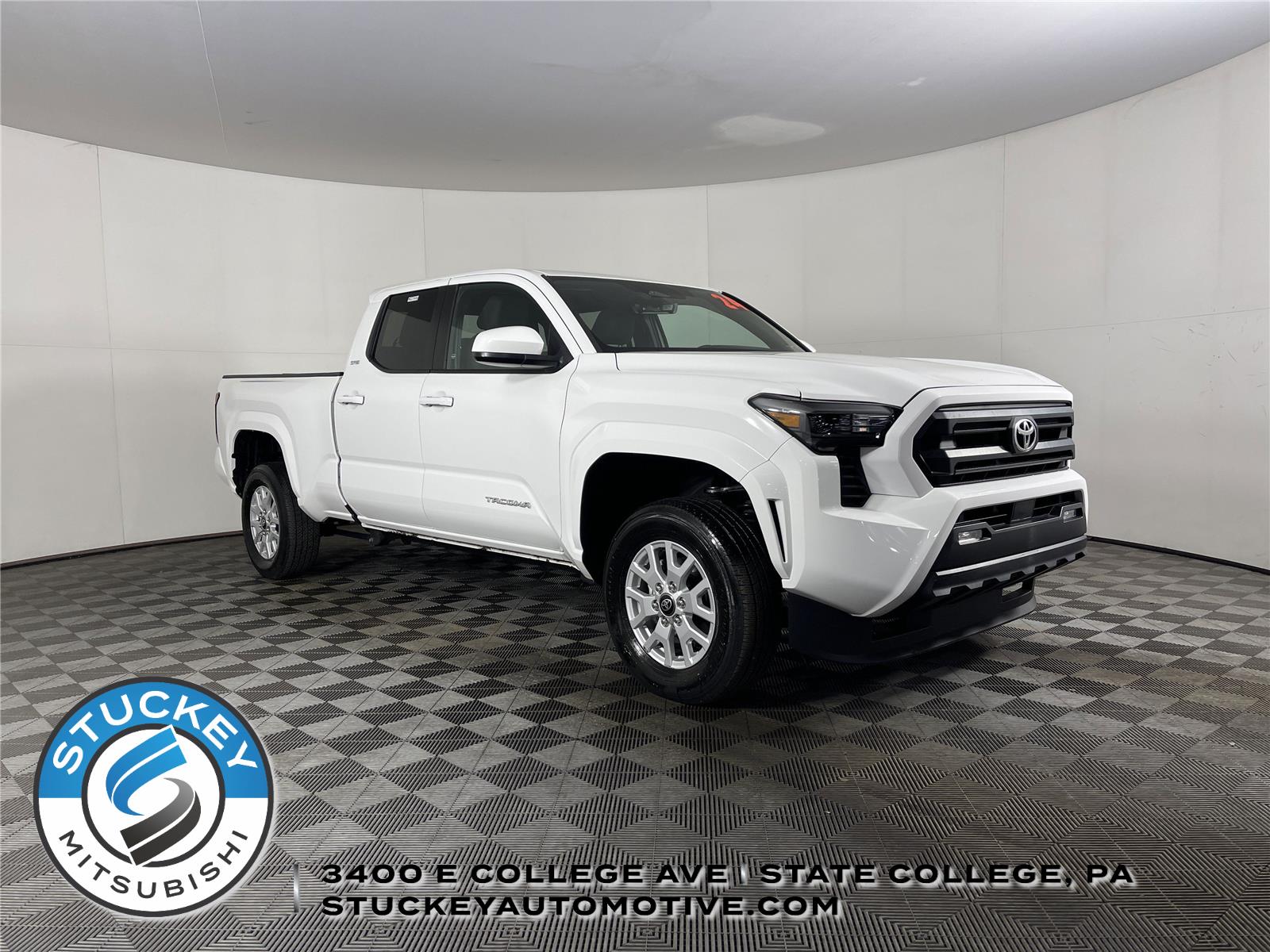 2024 Toyota Tacoma SR5 Double Cab 4WD