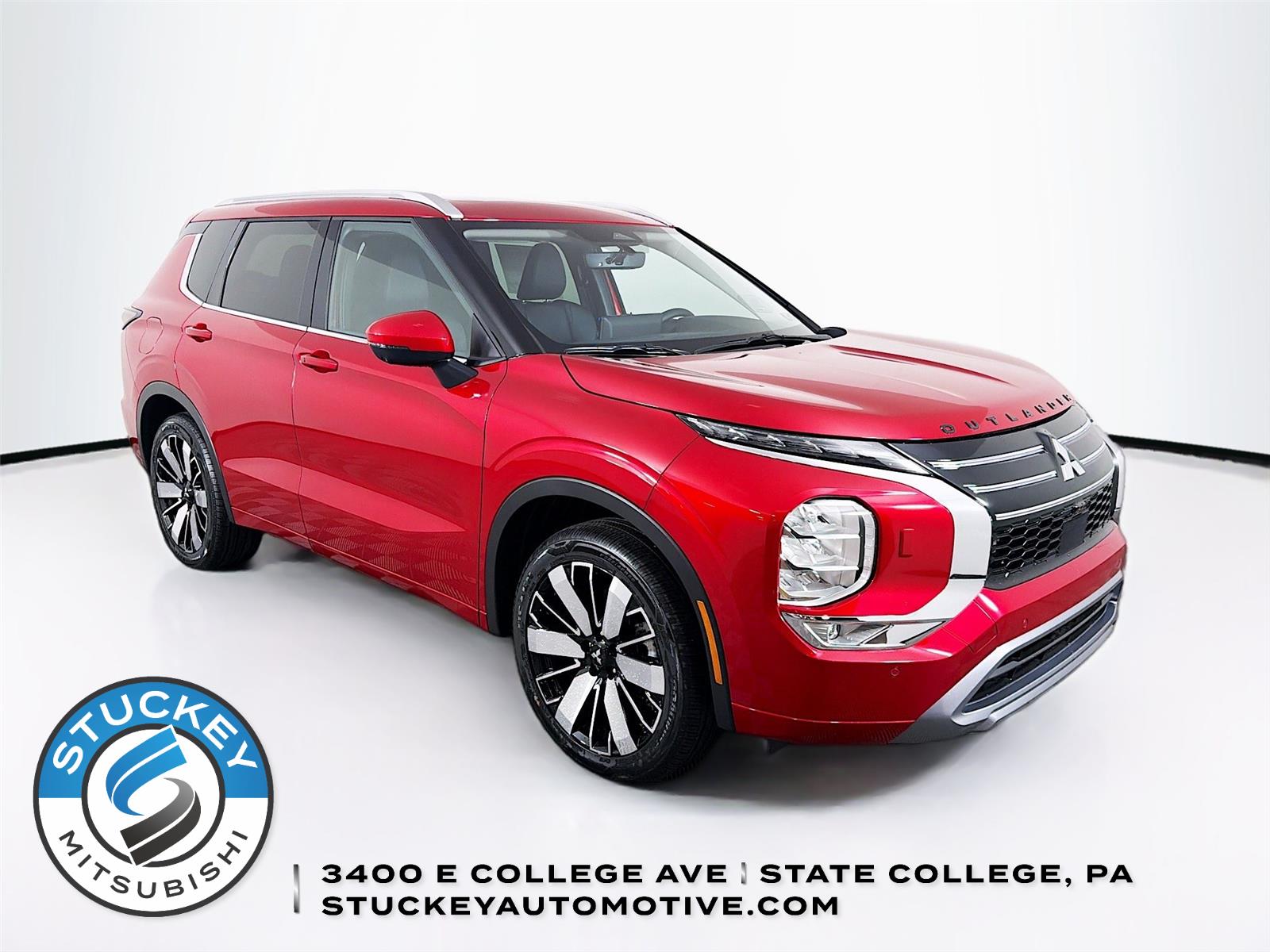 Red Diamond 2026 Mitsubishi Outlander SUV / Crossover Front-Wheel Drive Continuously Variable Transmission