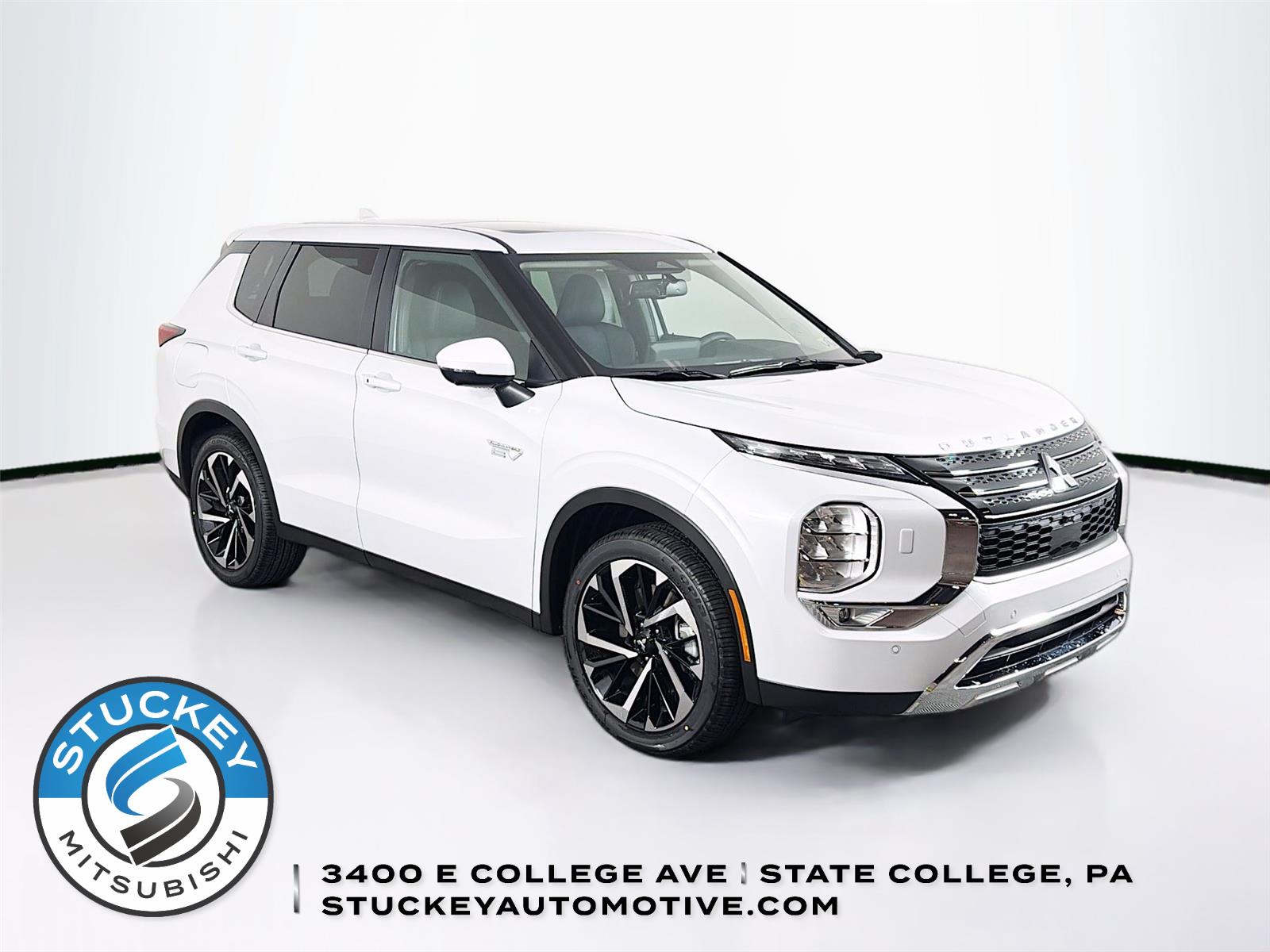 White Diamond 2025 Mitsubishi Outlander Hybrid Plug-in SE S-AWC SUV / Crossover All-Wheel Drive Automatic
