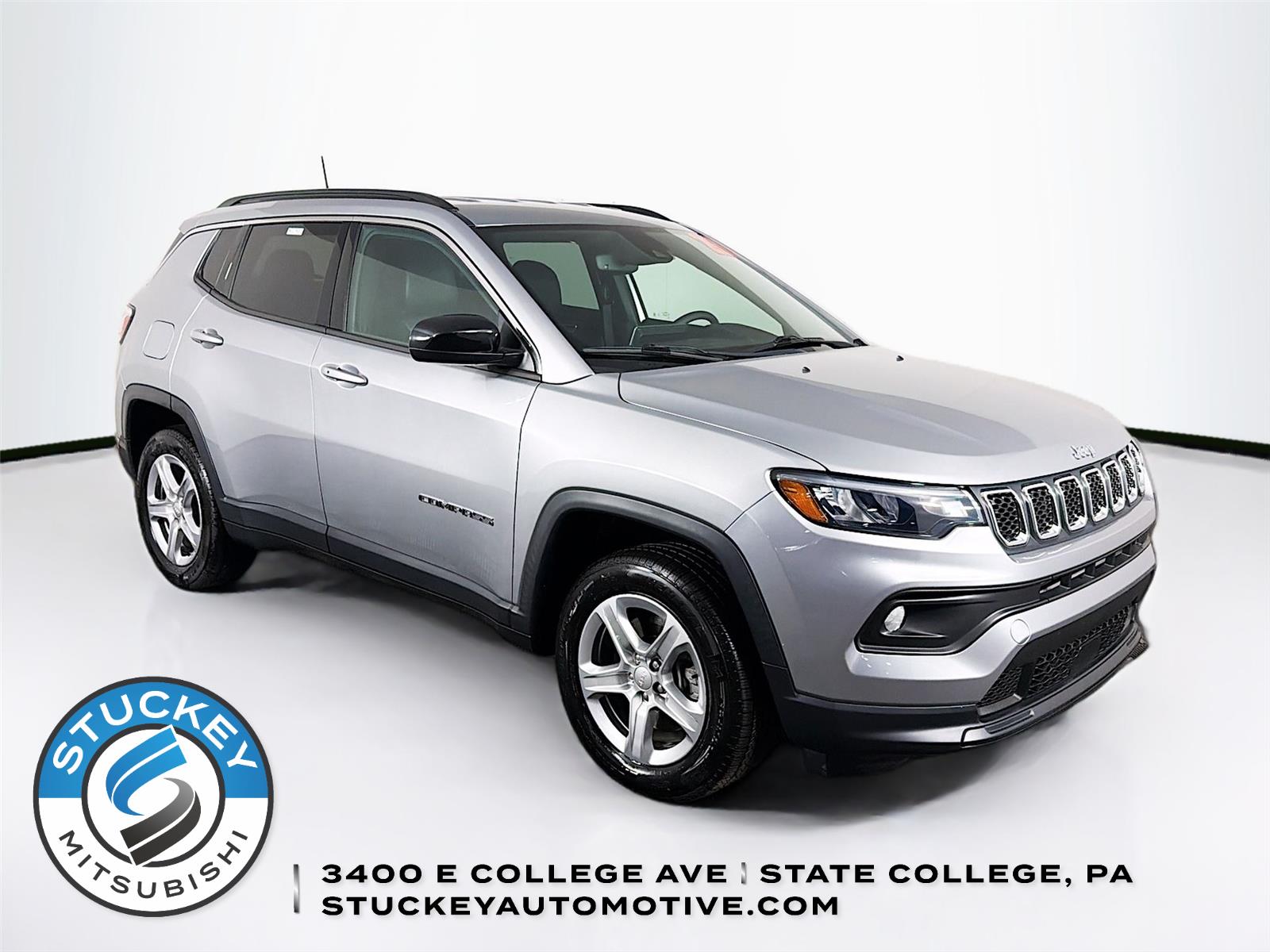 Billet Silver Metallic Clearcoat 2023 Jeep Compass Latitude 4WD SUV / Crossover Four-Wheel Drive 8-Speed Automatic