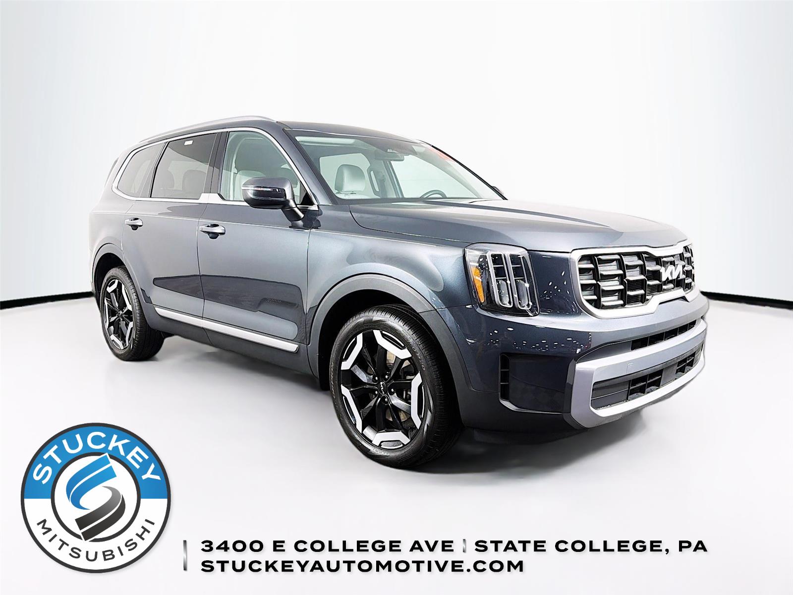 Gravity Gray 2024 Kia Telluride S AWD SUV / Crossover All-Wheel Drive 8-Speed Automatic