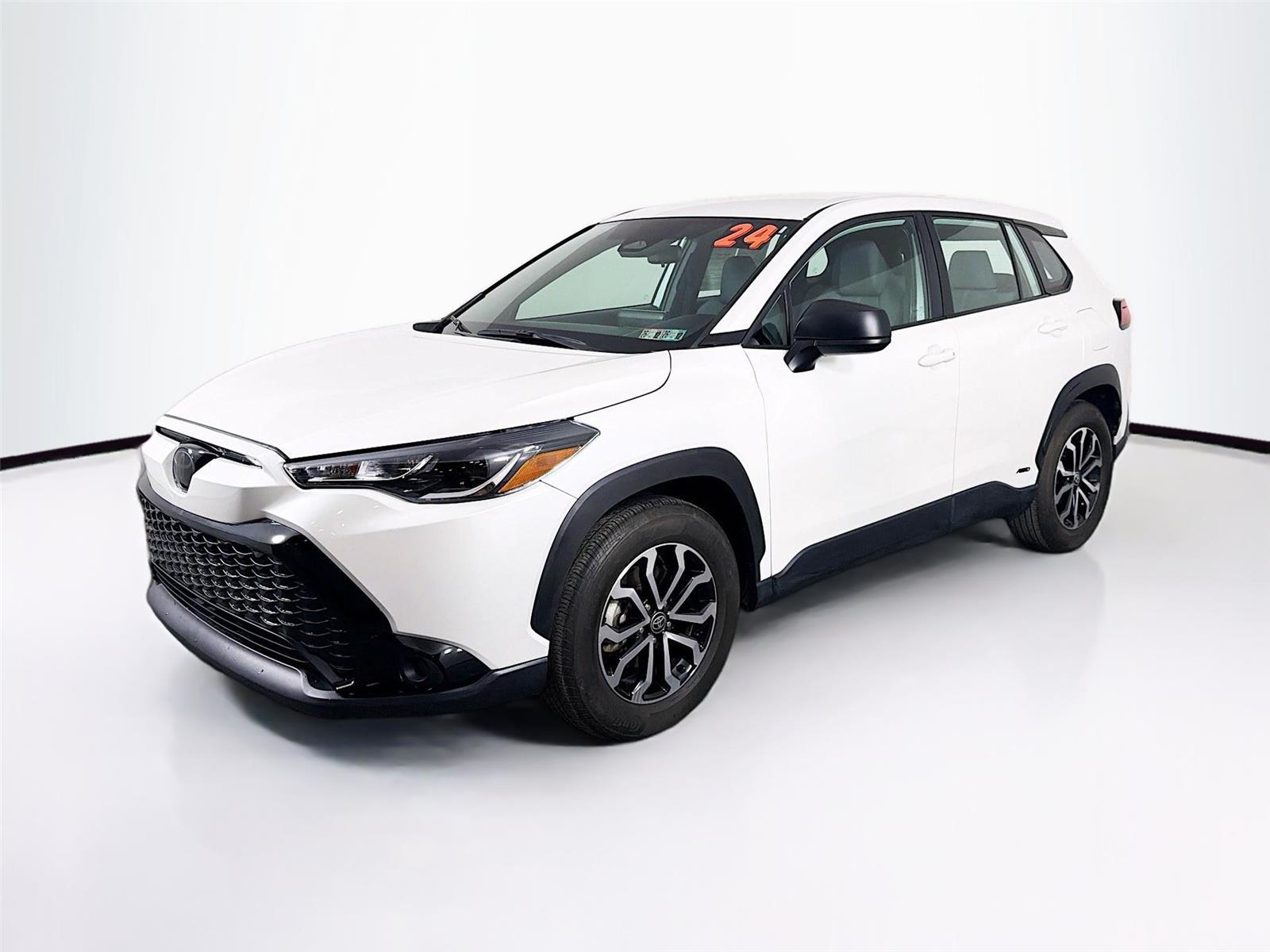 View vehicle photo 3