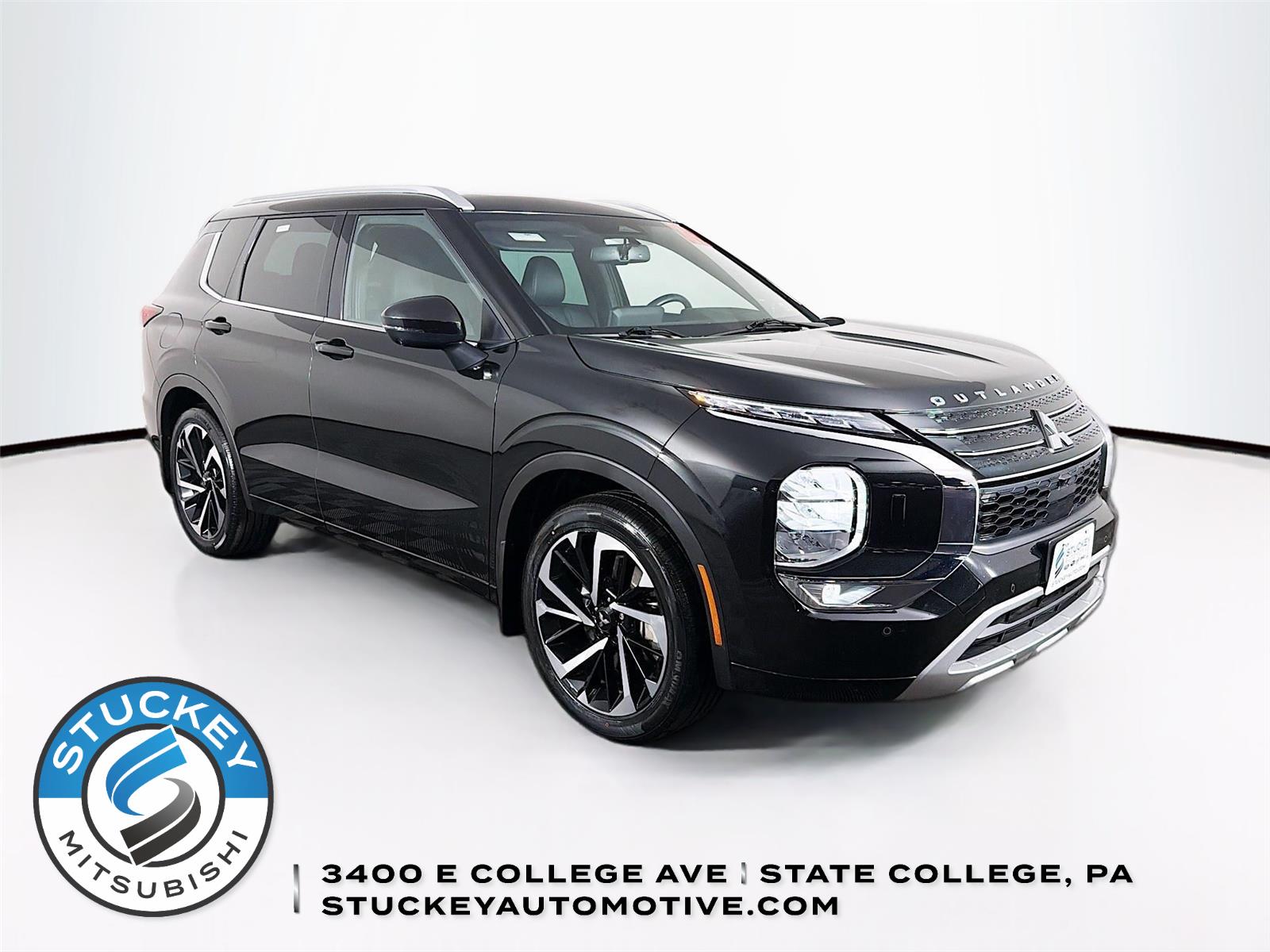 Black Diamond 2022 Mitsubishi Outlander SEL S-AWC SUV / Crossover All-Wheel Drive Continuously Variable Transmission