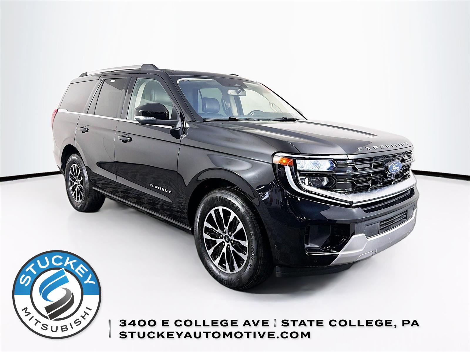 Agate Black 2025 Ford Expedition Platinum 4WD SUV / Crossover Four-Wheel Drive Automatic