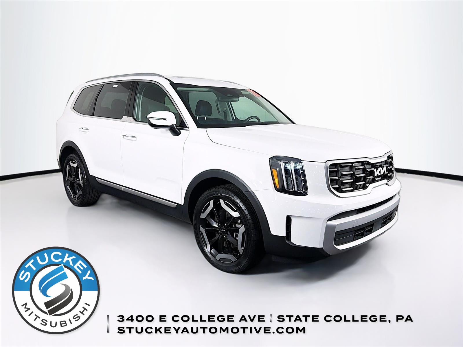 Glacial White Pearl 2025 Kia Telluride S AWD SUV / Crossover All-Wheel Drive 8-Speed Automatic