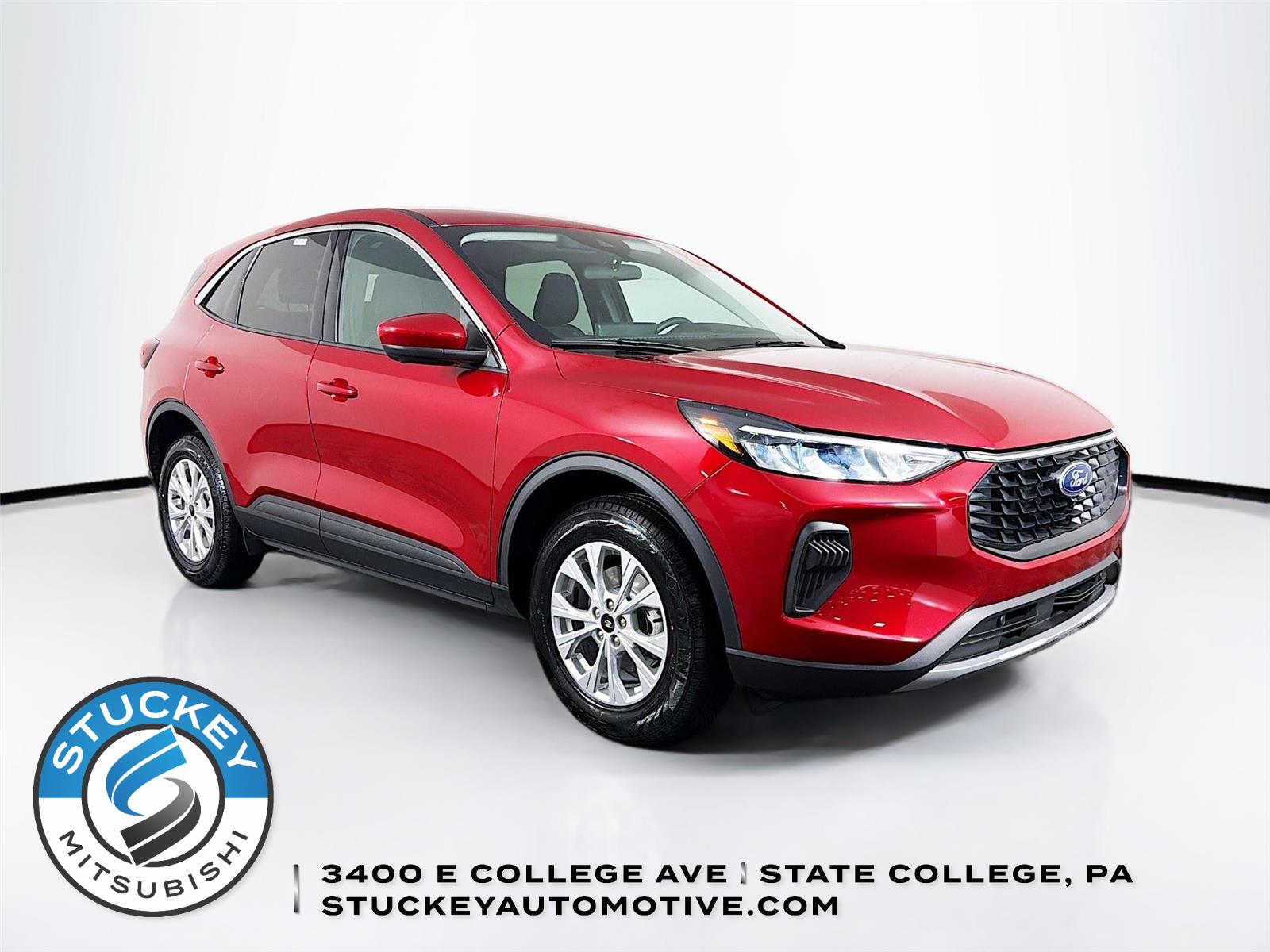 Rapid Red Metallic Tinted Clearcoat 2023 Ford Escape Active AWD SUV / Crossover All-Wheel Drive 8-Speed Automatic