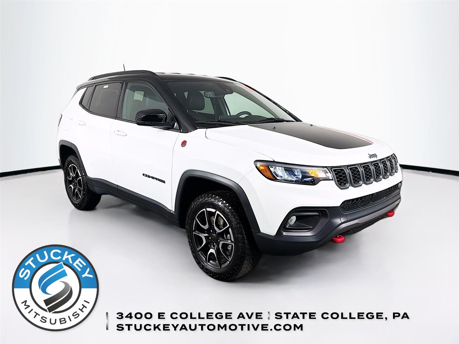 Bright White Clearcoat 2025 Jeep Compass Trailhawk 4WD SUV / Crossover Four-Wheel Drive 8-Speed Automatic