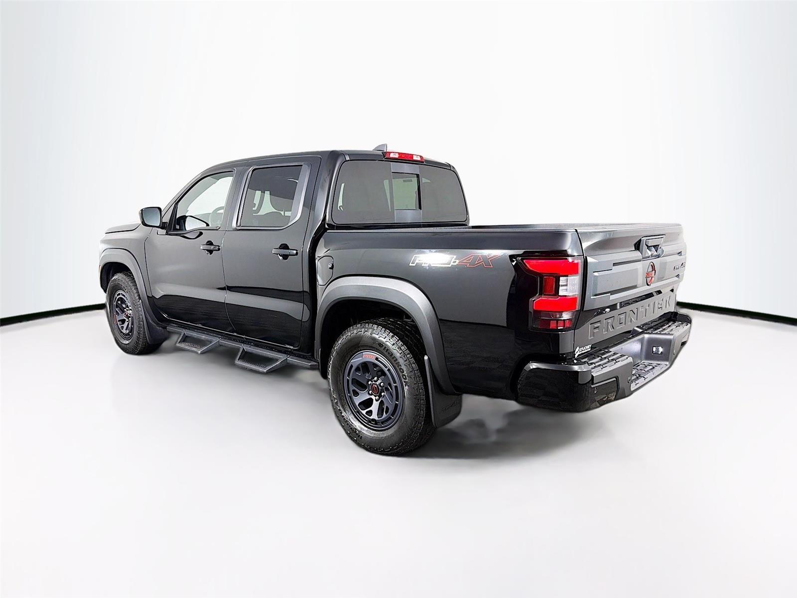 View vehicle photo 5