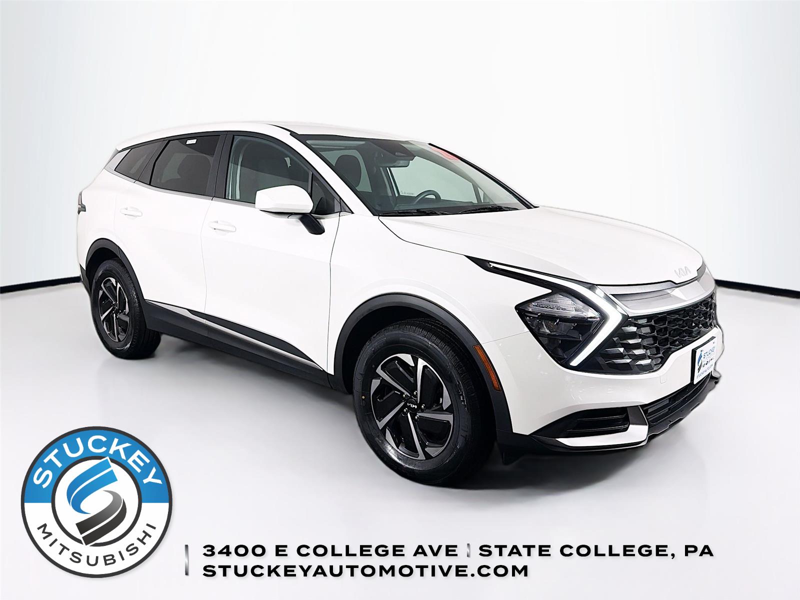 Snow White Pearl 2023 Kia Sportage Hybrid LX AWD SUV / Crossover All-Wheel Drive 6-Speed Automatic