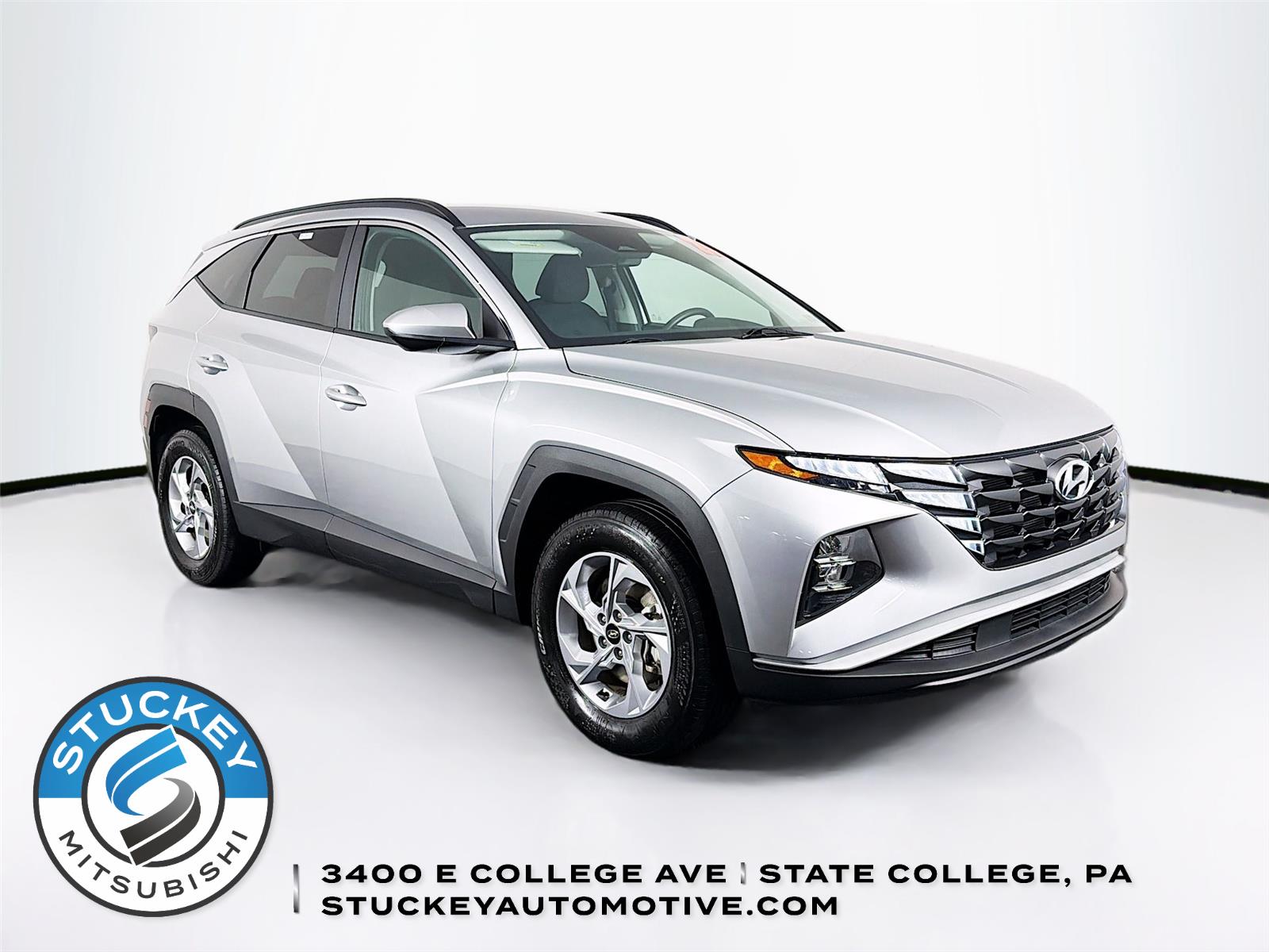 Shimmering Silver 2024 Hyundai Tucson SUV / Crossover All-Wheel Drive Automatic