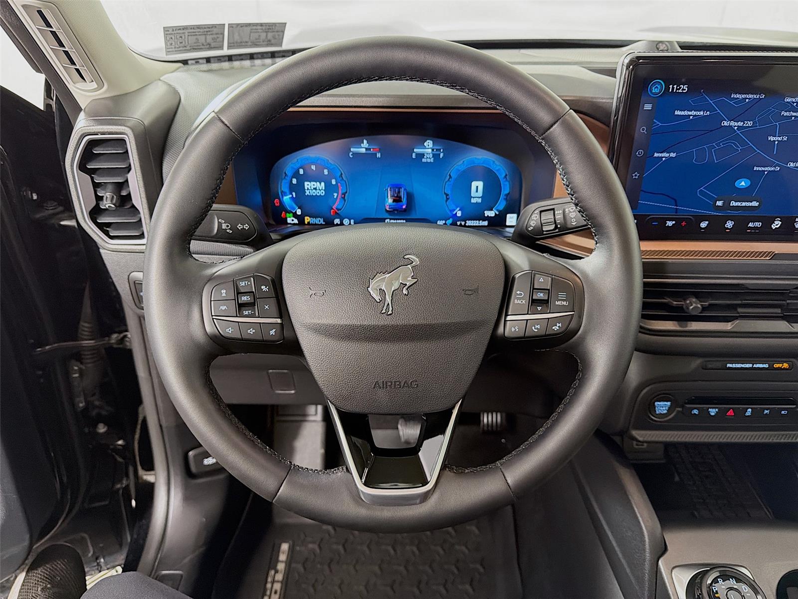 View vehicle photo 3