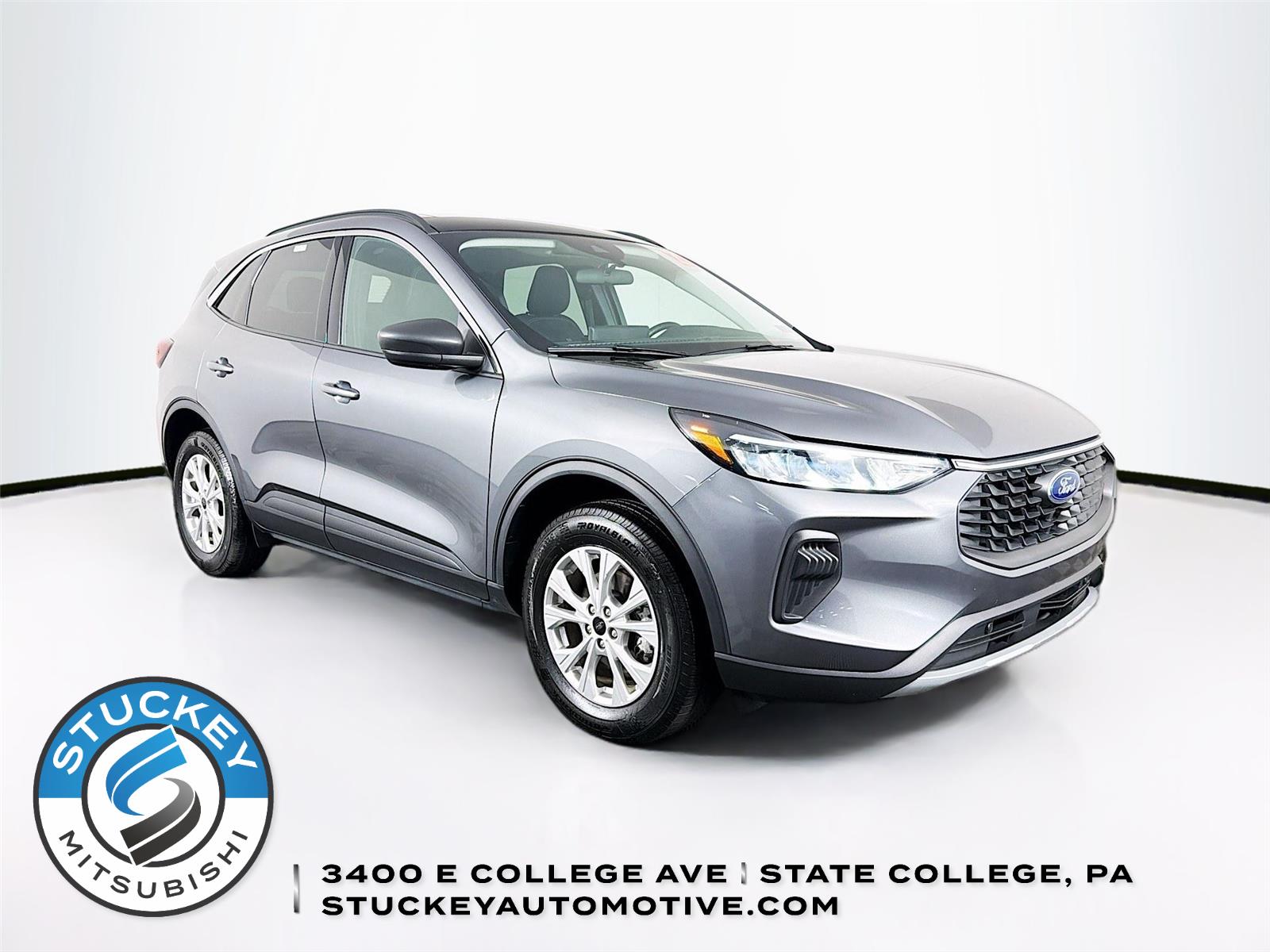 Carbonized Gray 2024 Ford Escape Active AWD SUV / Crossover All-Wheel Drive 8-Speed Automatic