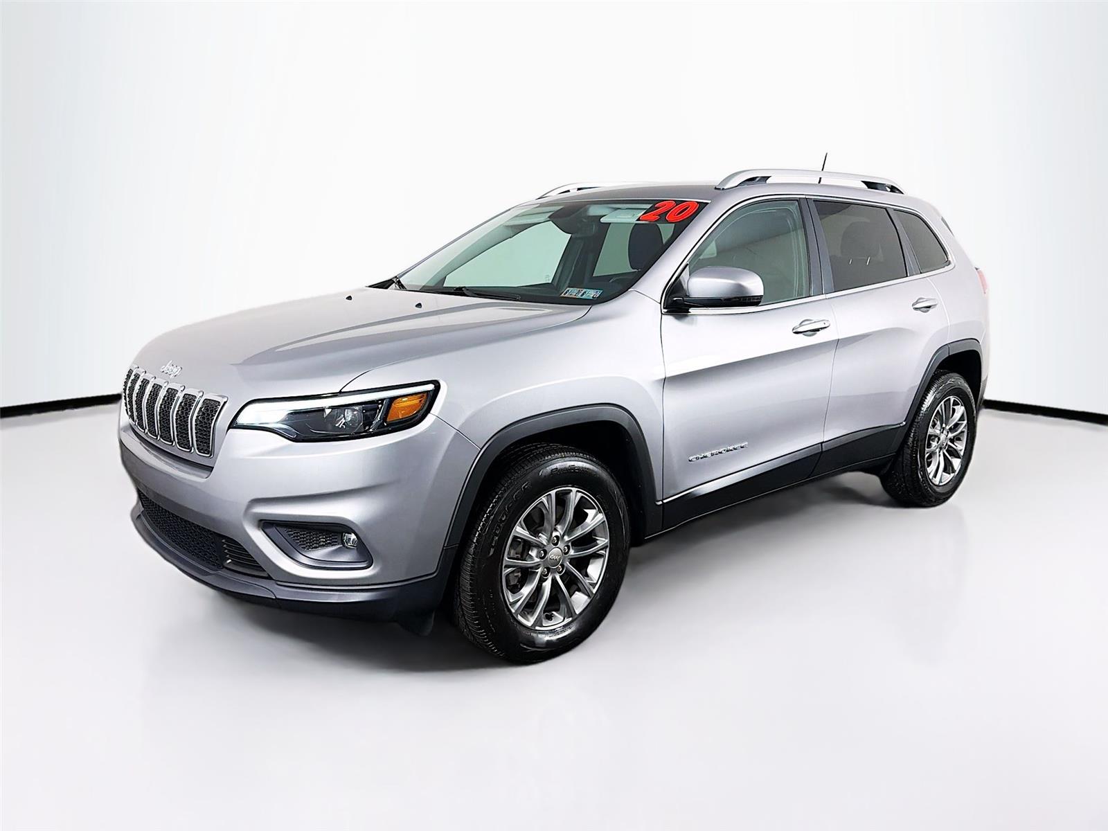 View vehicle photo 7