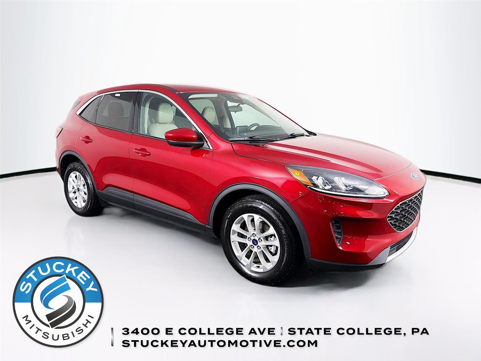 Rapid Red Metallic Tinted Clearcoat 2020 Ford Escape SUV / Crossover All-Wheel Drive 8-Speed Automatic