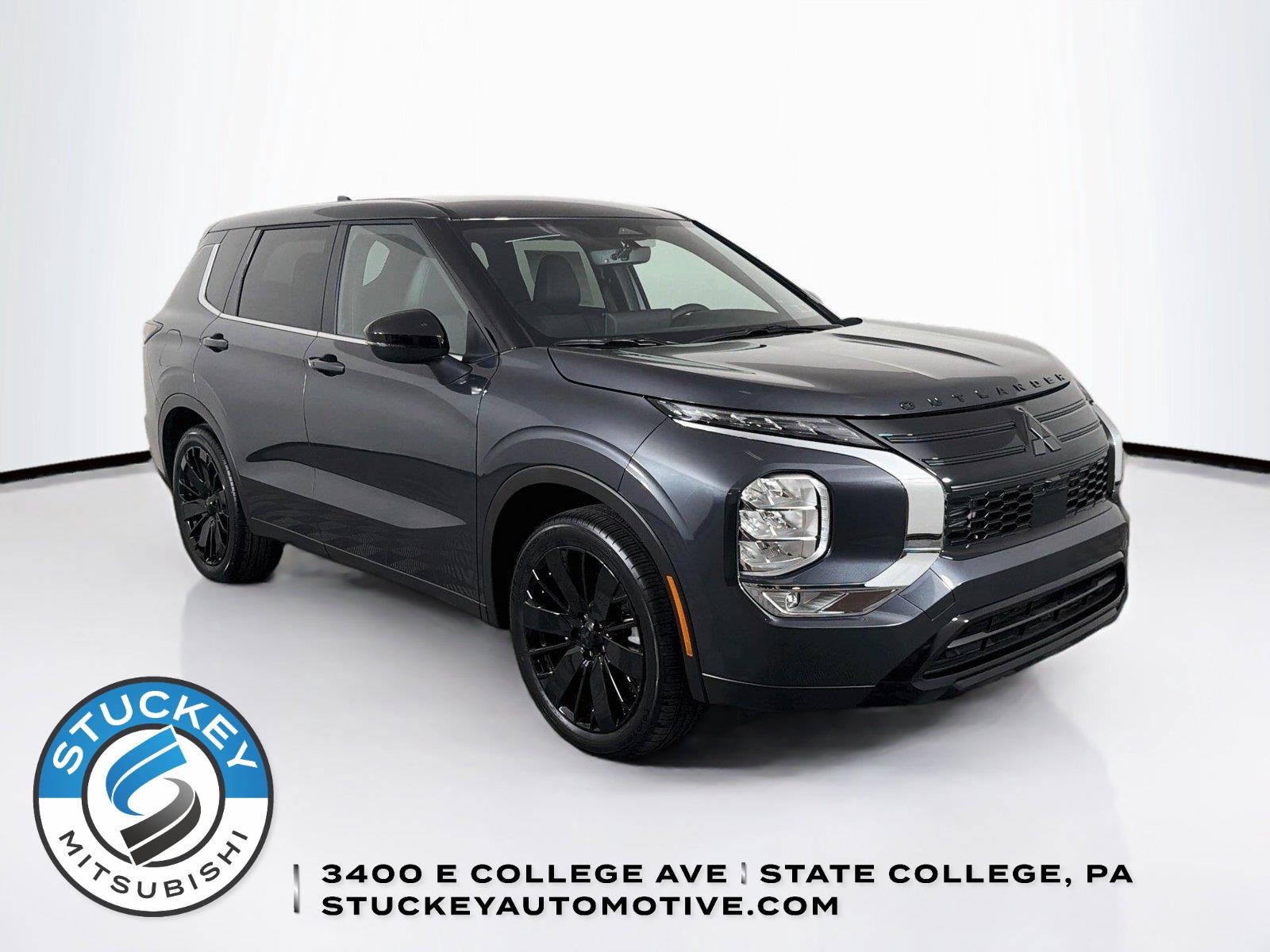Gray (GRAPHITE GREY) 2026 Mitsubishi Outlander SUV / Crossover Front-Wheel Drive Automatic
