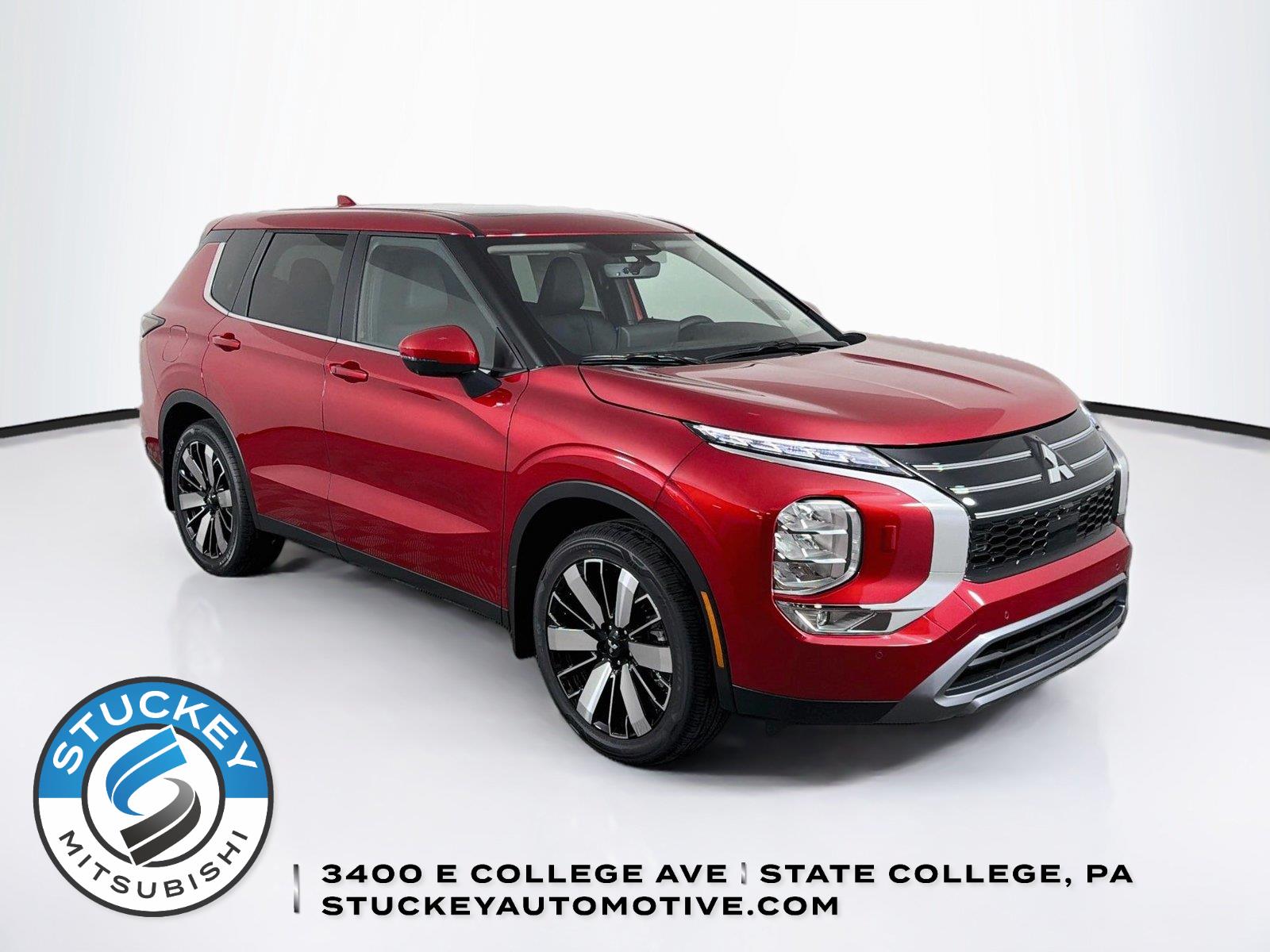 Red Diamond 2026 Mitsubishi Outlander SUV / Crossover Front-Wheel Drive Continuously Variable Transmission