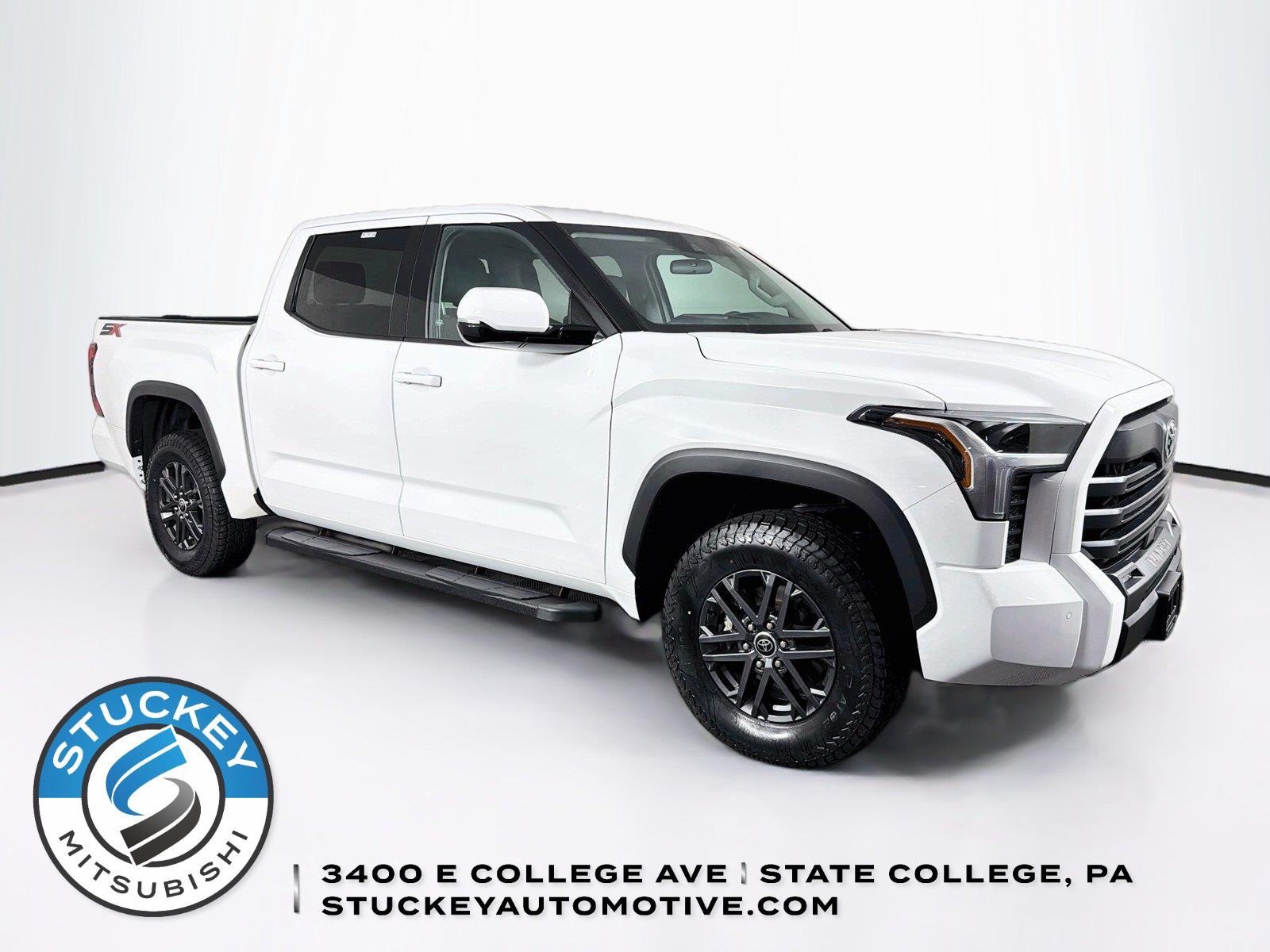 2023 Toyota Tundra SR5 CrewMax Cab 4WD