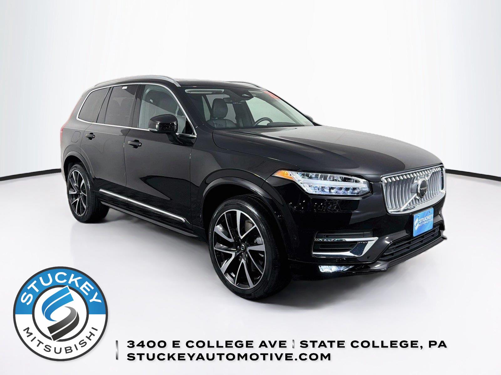 2023 Volvo XC90 B6 Plus Bright Theme 6-Passenger AWD